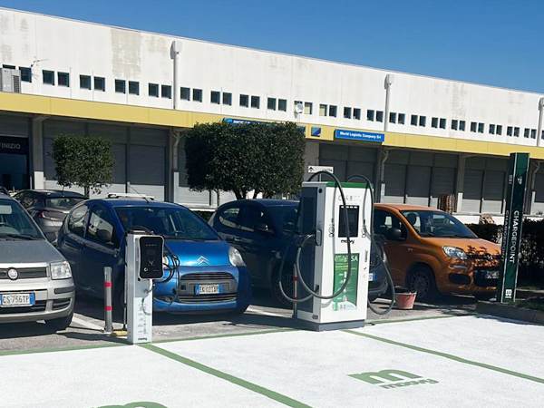 What thickness of wire should be used for electric vehicle chargers? General reference for different power levels