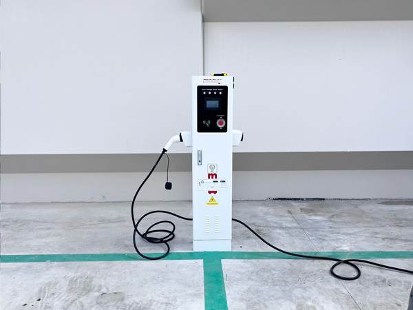 Do household electric car chargers need a grounding wire